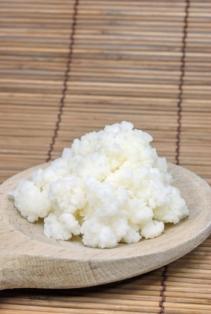 How to Make Kefir From the Comfort of Home