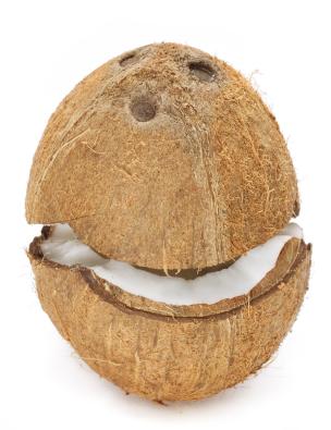 2 Ways to Open a Coconut Safely & Effectively 