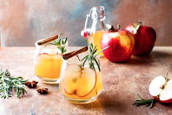 14 Fall Mocktails to Sip on for a Sober Autumn 