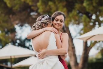 27 Maid of Honor Captions to Share the Love