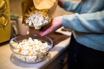 How to Get Rid of Burnt Popcorn Smell Quickly