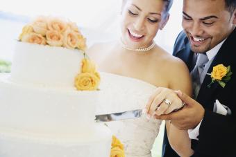 50 Cake-Cutting Songs for a Fun & Romantic Reception