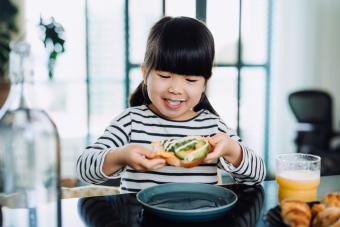14 School Breakfast Ideas to Give Your Kids a Healthy Start